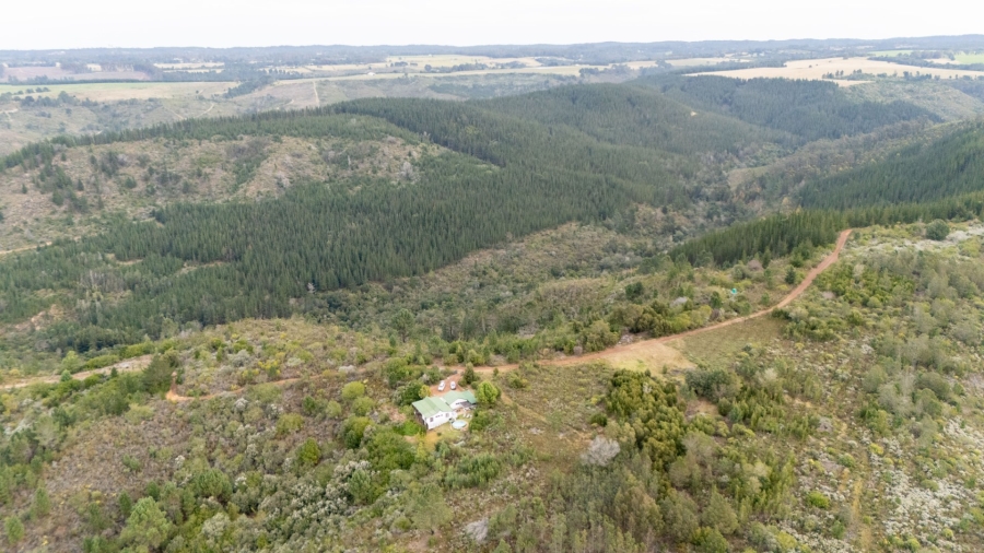6 Bedroom Property for Sale in Plettenberg Bay Rural Western Cape